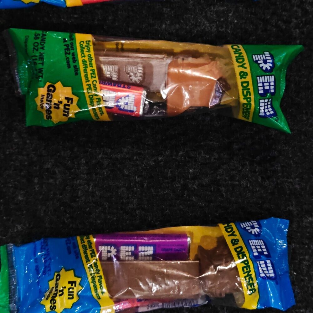 Lot of 18 Star Wars Pez Dispensers Sealed Vtg 90s Boba Fett Leia Netflix Doc NEW - Picture 4 of 16